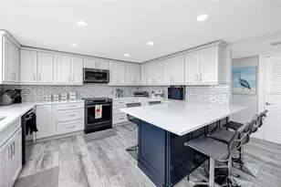 736 Island Way, Clearwater Beach, FL 33767 - Photo 22
