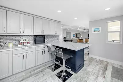736 Island Way #1001, Clearwater Beach, FL 33767 - Photo 10