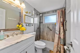 2152 Arcadia Rd, Holiday, FL 34690 - Photo 18