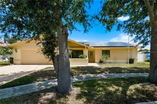 254 Timberview Dr, Safety Harbor, FL 34695 - Photo 2