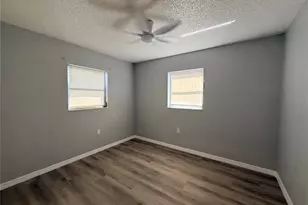 8437 Luray Dr, Port Richey, FL 34668 - Photo 10