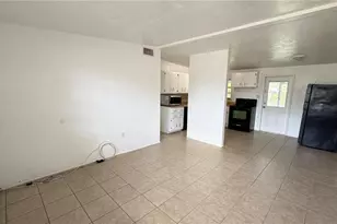 8574 94th Ave, Seminole, FL 33777 - Photo 2