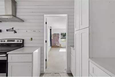 3927 Huntington Street NE, Saint Petersburg, FL 33703 - Photo 18