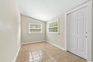 4654 13th Ave S, Saint Petersburg, FL 33711 - Photo 16