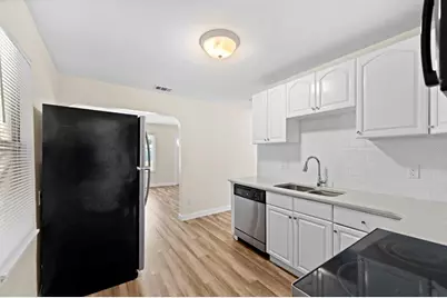 4654 13th Avenue S, Saint Petersburg, FL 33711 - Photo 10