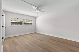 4780 Cove Cir, Saint Petersburg, FL 33708 - Photo 12