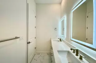 600 3rd Ave S, Saint Petersburg, FL 33701 - Photo 28