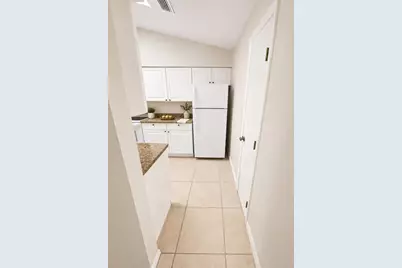 1203 Saxony Circle #B, Punta Gorda, FL 33983 - Photo 4