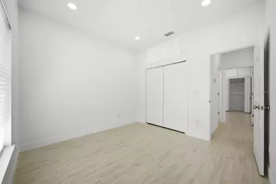 4510 N 42nd Street, Tampa, FL 33610 - Photo 14