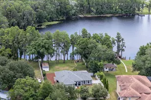 219 Willow Bend Pkwy, Lutz, FL 33549 - Photo 46