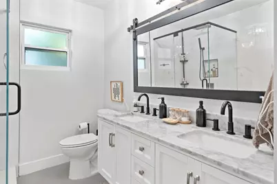 3601 W Dale Avenue, Tampa, FL 33609 - Photo 20