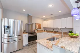 602 W Hilda St, Tampa, FL 33603 - Photo 10