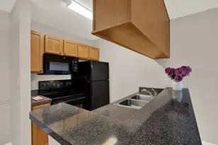 308 Lake Parsons Green, Brandon, FL 33511 - Photo 8
