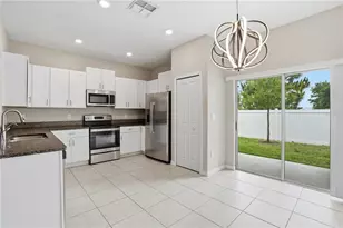 9637 Mulberry Marsh Ln, Sun City Center, FL 33573 - Photo 6