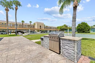 215 Boca Ciega Point Boulevard N #3, Saint Petersburg, FL 33708 - Photo 48