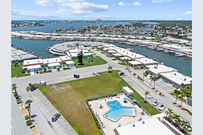 215 Boca Ciega Point Boulevard N #3, Saint Petersburg, FL 33708 - Photo 76