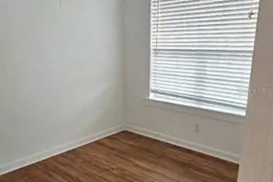 8211 N 10th St, Tampa, FL 33604 - Photo 14