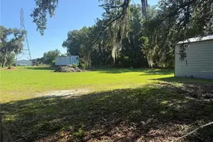 4920 W Knights Griffin Rd, Plant City, FL 33565 - Photo 10