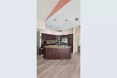 10431 36th Street N, Clearwater, FL 33762 - Photo 16
