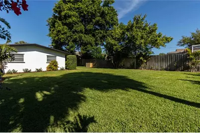 3997 McKay Creek Circle, Largo, FL 33770 - Photo 24