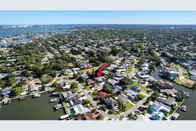 3997 McKay Creek Circle, Largo, FL 33770 - Photo 2