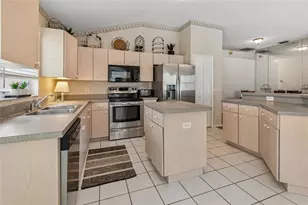 19204 Garden Quilt Cir, Lutz, FL 33558 - Photo 40