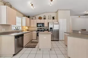 19204 Garden Quilt Cir, Lutz, FL 33558 - Photo 26