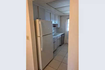 5850 21st Street N #15, Saint Petersburg, FL 33714 - Photo 6