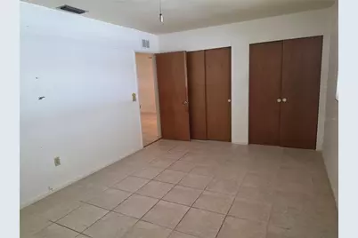 5850 21st Street N #15, Saint Petersburg, FL 33714 - Photo 12