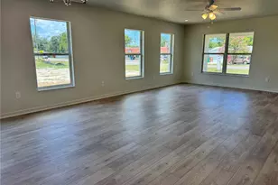 6020 12th St, Zephyrhills, FL 33542 - Photo 32