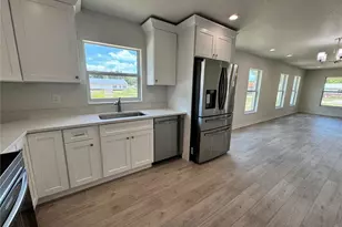6020 12th St, Zephyrhills, FL 33542 - Photo 22