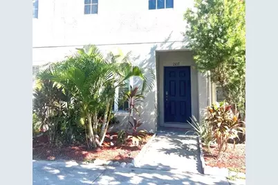 13137 Kings Crossing Drive, Gibsonton, FL 33534 - Photo 2