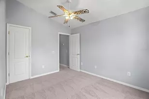 13137 Kings Crossing Dr, Gibsonton, FL 33534 - Photo 36