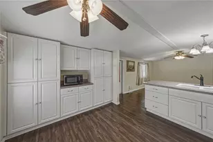 7450 23rd St, Zephyrhills, FL 33540 - Photo 20