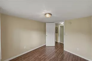 7450 23rd St, Zephyrhills, FL 33540 - Photo 30