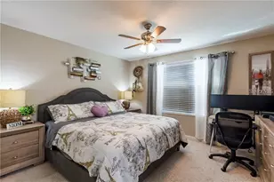 6959 Towne Lake Rd, Riverview, FL 33578 - Photo 16