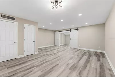 210 S Malcolm Court, Tampa, FL 33609 - Photo 8