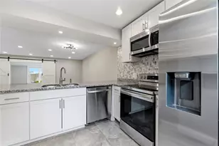 210 S Malcolm Ct, Tampa, FL 33609 - Photo 14