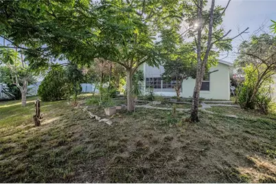611 China Berry Circle, Davenport, FL 33837 - Photo 34