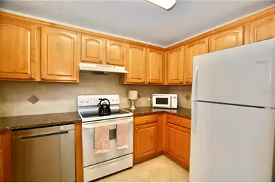 6150 Gulfport Boulevard S #302, Gulfport, FL 33707 - Photo 20