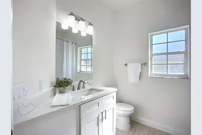 2960 Sandringham Place, Sarasota, FL 34235 - Photo 22