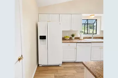 1203 Saxony Circle #A, Punta Gorda, FL 33983 - Photo 4