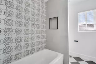 30609 Tremont Dr, Wesley Chapel, FL 33543 - Photo 28