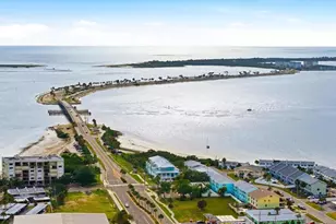 2240 Gulf View Blvd, Dunedin, FL 34698 - Photo 38
