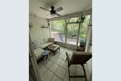 12326 Berkeley Square Drive, Tampa, FL 33626 - Photo 8