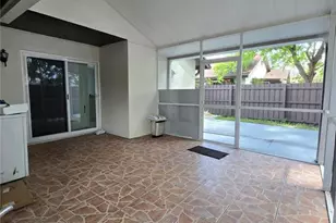 5401 Hopedale Dr, Tampa, FL 33624 - Photo 6