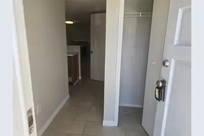8713 Liberty Place, Tampa, FL 33615 - Photo 10