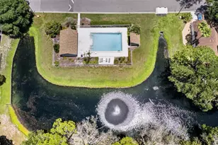 13810 Lazy Oak Dr, Tampa, FL 33613 - Photo 4