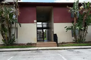3832 N Lake Dr, Tampa, FL 33614 - Photo 1