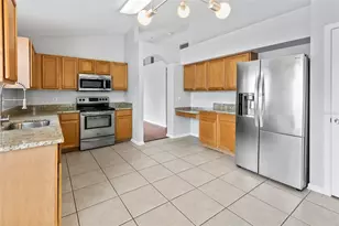 5417 Algerine Pl, Wesley Chapel, FL 33544 - Photo 12